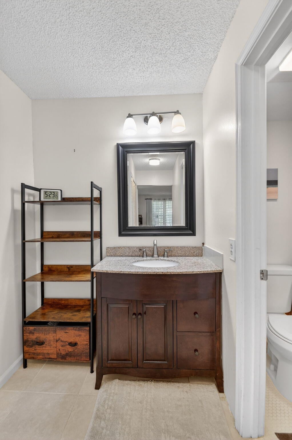 Unit 103 photo 21