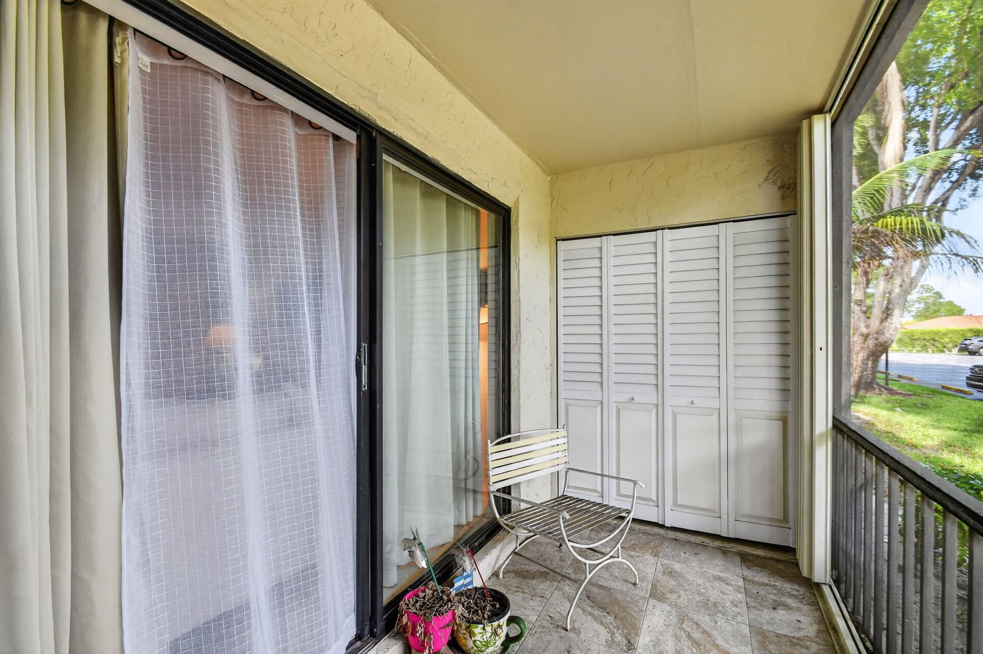 Unit 103 photo 29