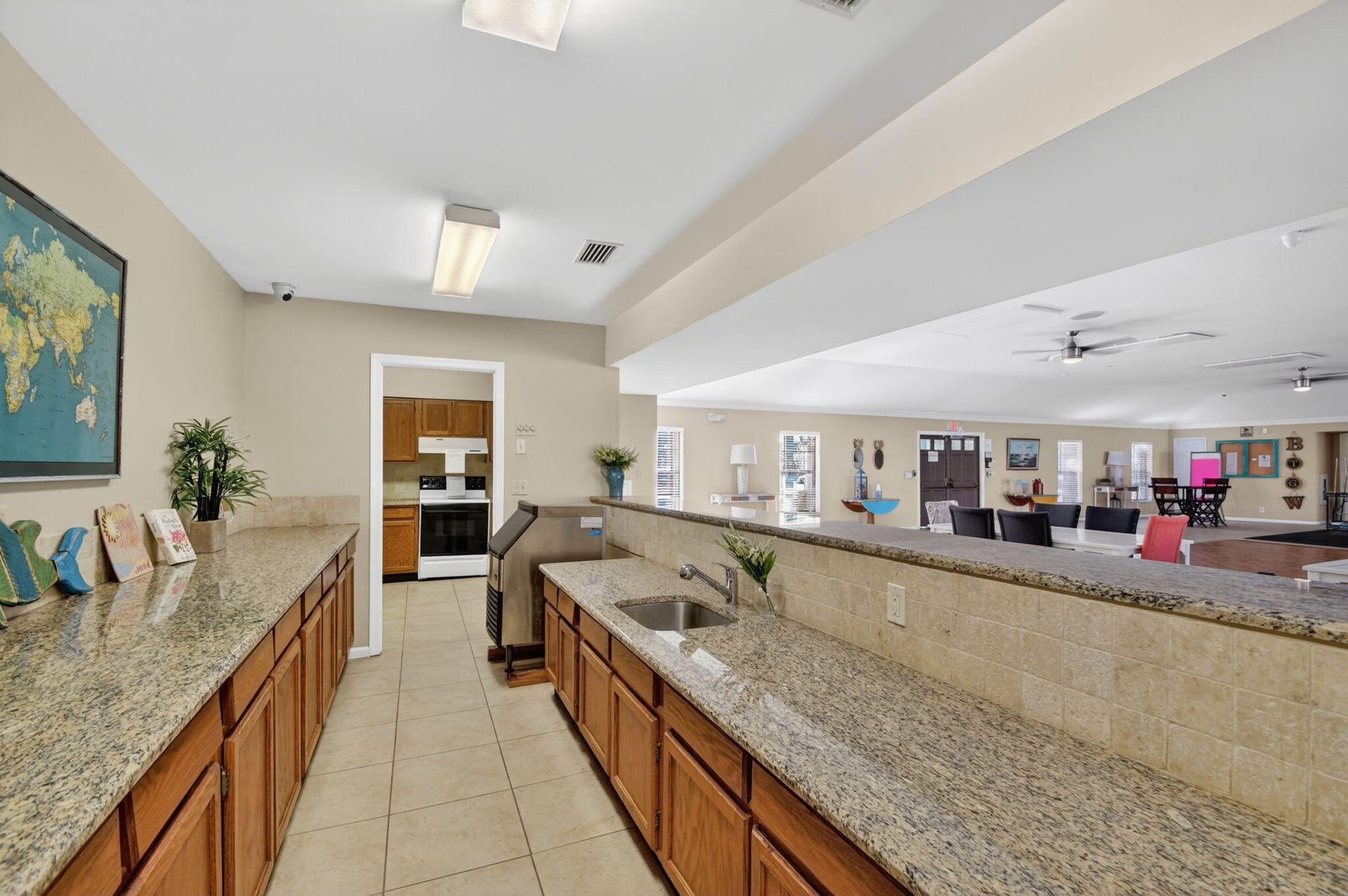 Unit 103 photo 54