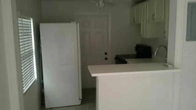 Residence photo 17