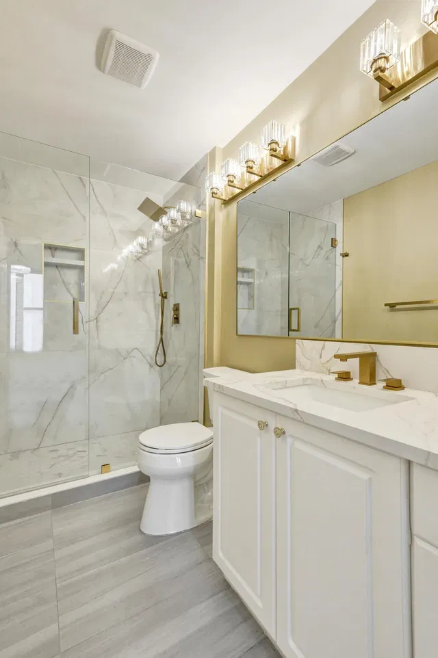 The Tower Condominium at Cityplace Unit 1010 photo 8