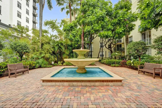 The Tower Condominium at Cityplace Unit 1010 photo 37