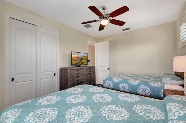 Residence photo 25