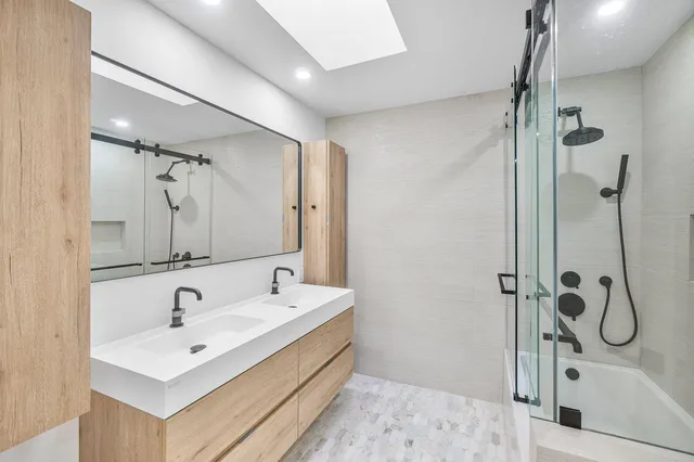 Woodfield Country Club Residence photo 27