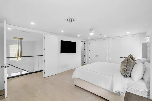 Woodfield Country Club Residence photo 32