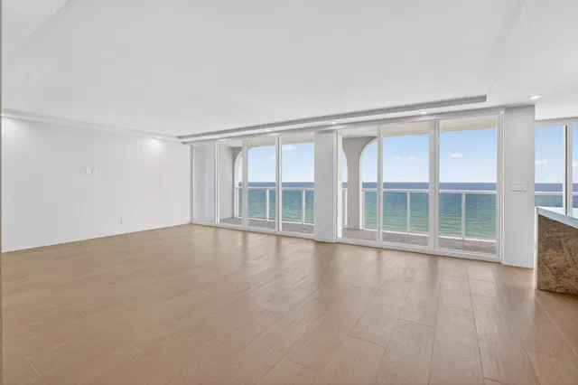 Boca Raton Unit 23c photo 4