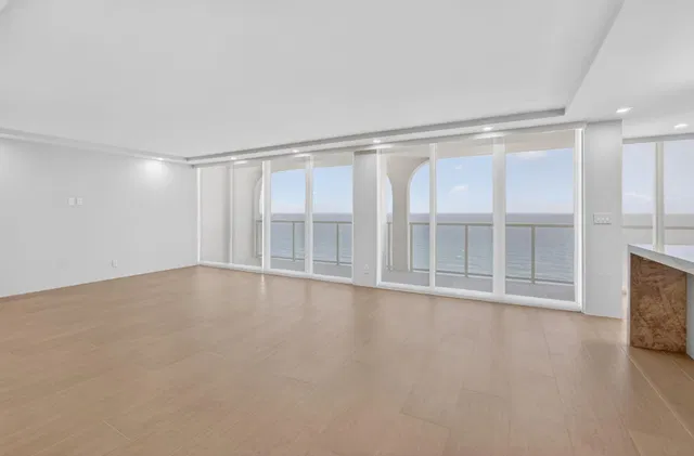 Boca Raton Unit 23c photo 8
