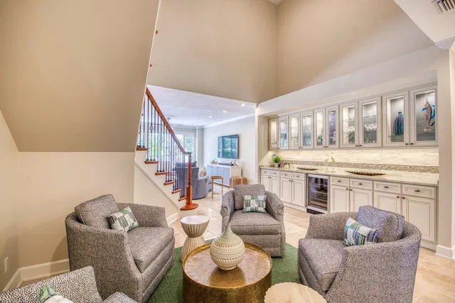 Residence photo 5