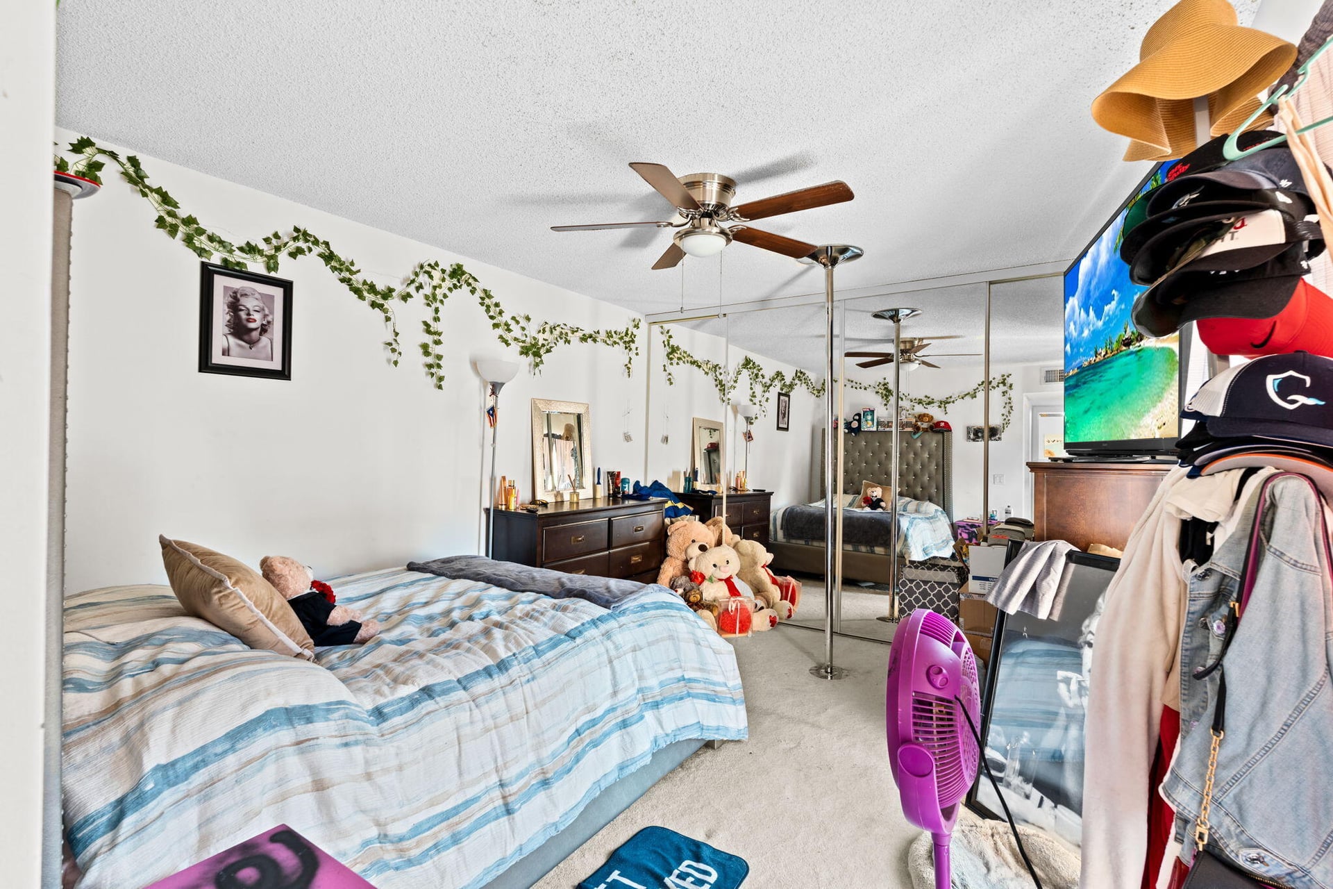 Residence photo 8