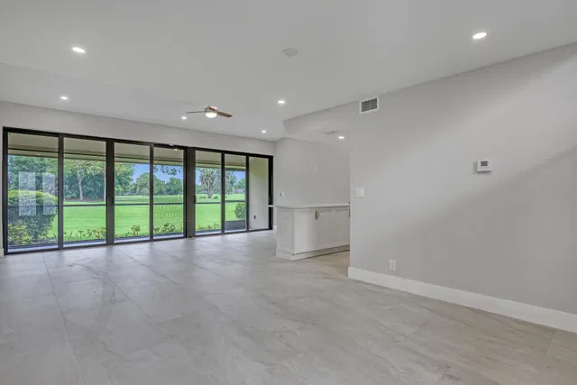 PGA National Palm Beach Gardens Residence photo 12
