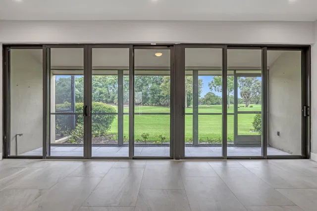 PGA National Palm Beach Gardens Residence photo 14