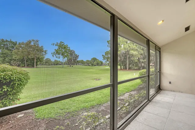 PGA National Palm Beach Gardens Residence photo 35