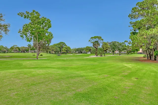 PGA National Palm Beach Gardens Residence photo 39