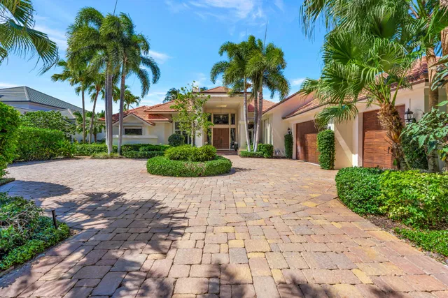 Admirals Cove Residence photo 2