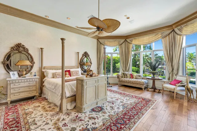 Admirals Cove Residence photo 36