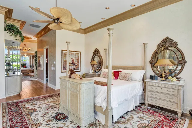 Admirals Cove Residence photo 38