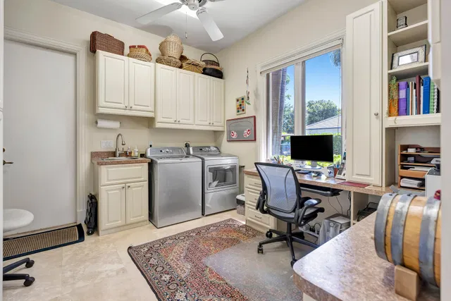 Admirals Cove Residence photo 54
