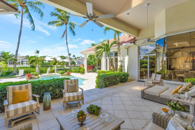 Admirals Cove Residence photo 59