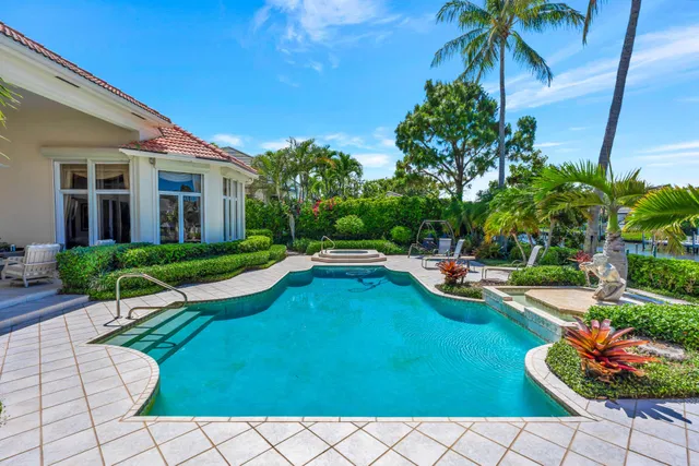 Admirals Cove Residence photo 66