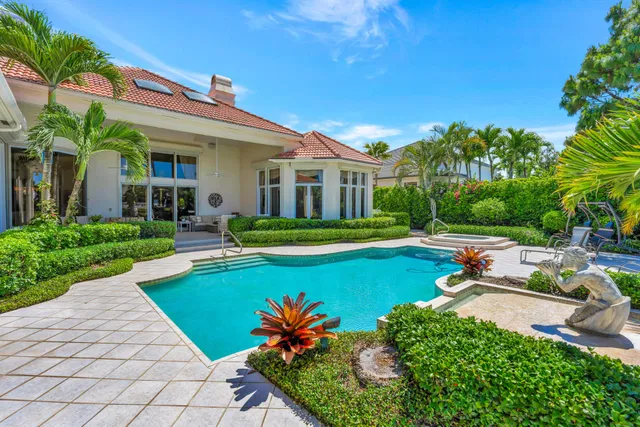 Admirals Cove Residence photo 67