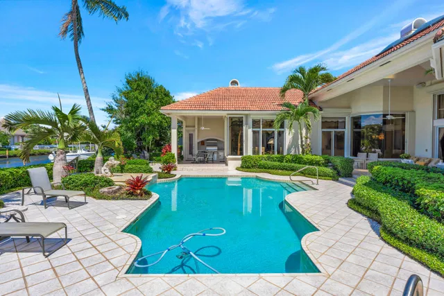 Admirals Cove Residence photo 69
