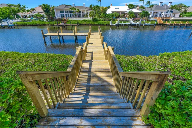 Admirals Cove Residence photo 75