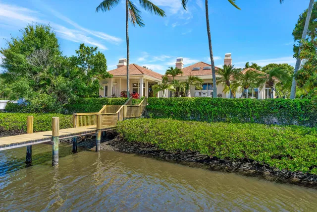 Admirals Cove Residence photo 78