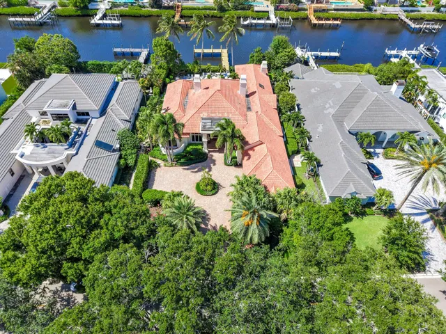 Admirals Cove Residence photo 80