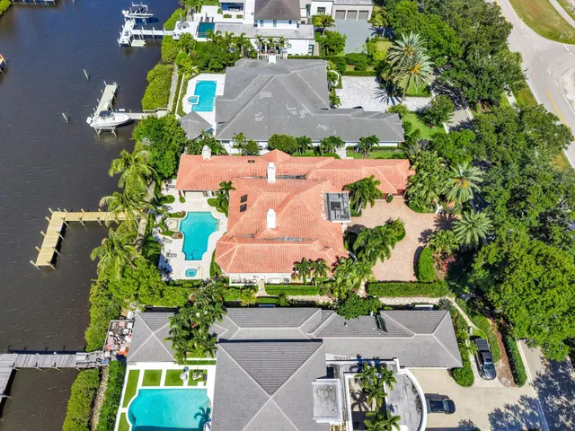 Admirals Cove Residence photo 82