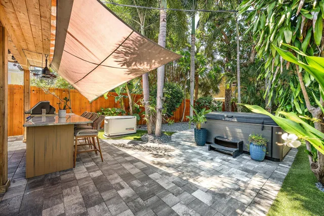 West Palm Beach Residence photo 25