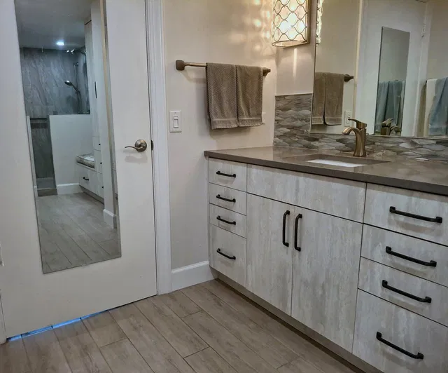 Unit 1845 photo 12