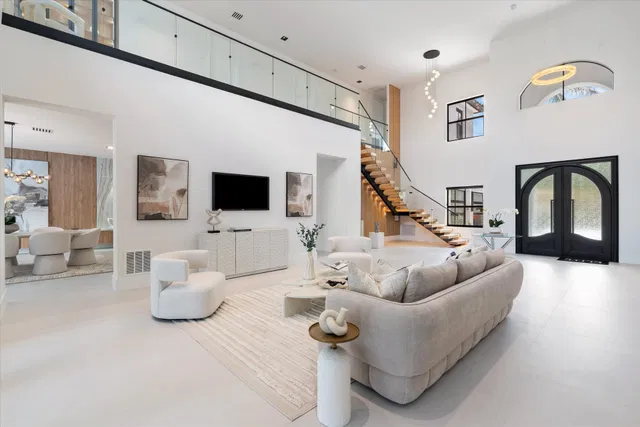 Residence photo 5