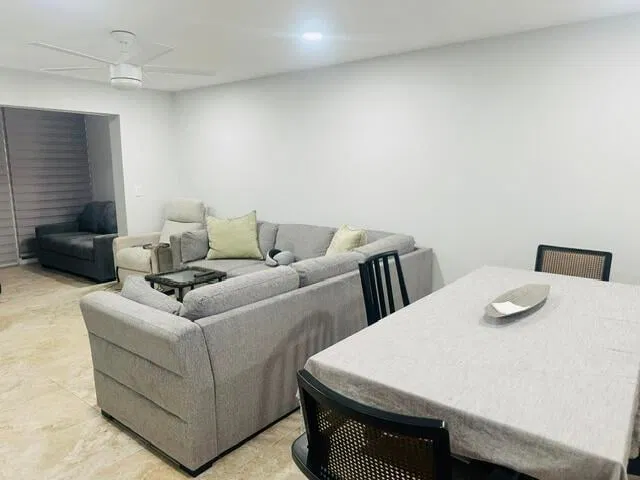 Unit 105 photo 10
