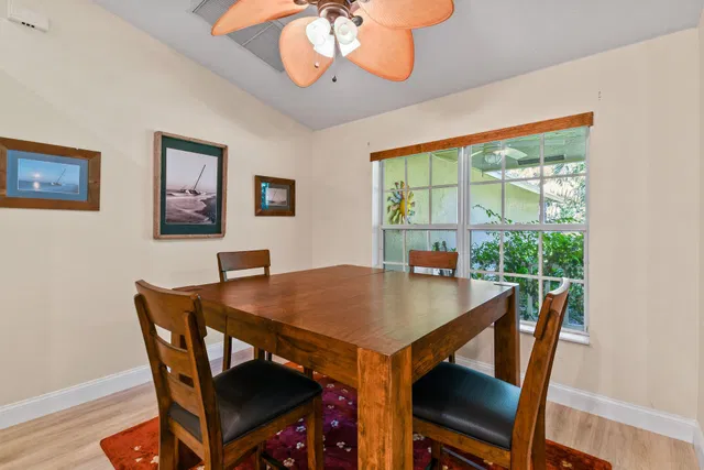Residence photo 7