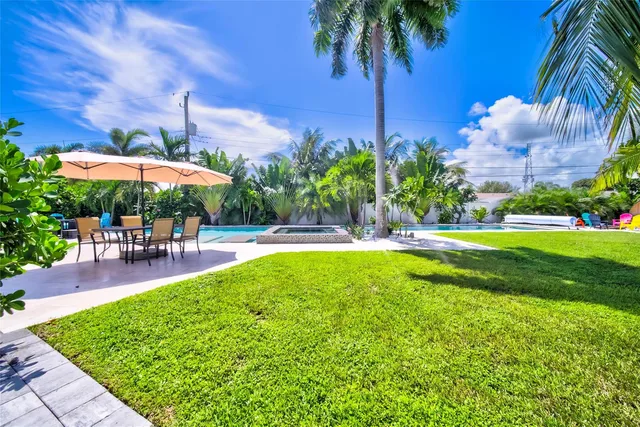  Residence photo 11