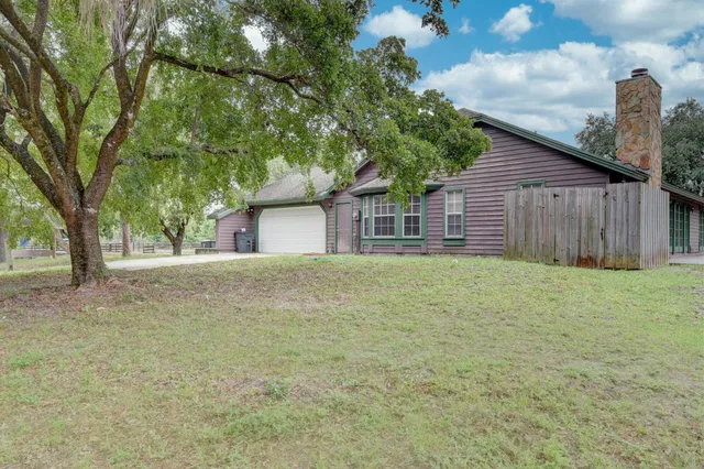 Residence photo 4