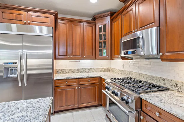  Residence photo 11