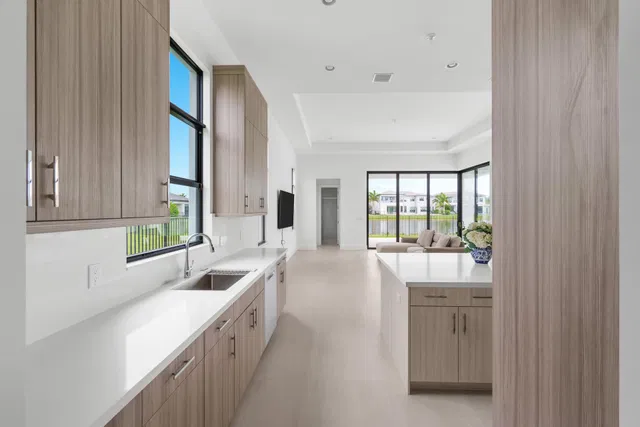 Boca Bridges Residence photo 15