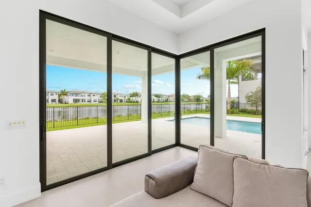 Boca Bridges Residence photo 20