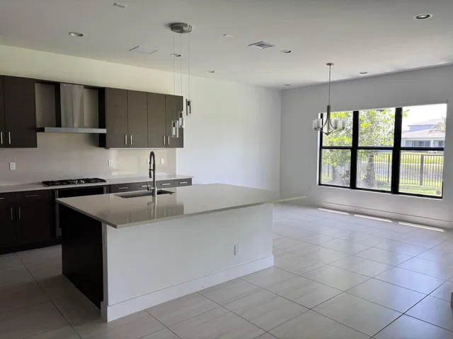 Boca Bridges Residence photo 7