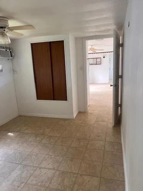 Residence photo 12