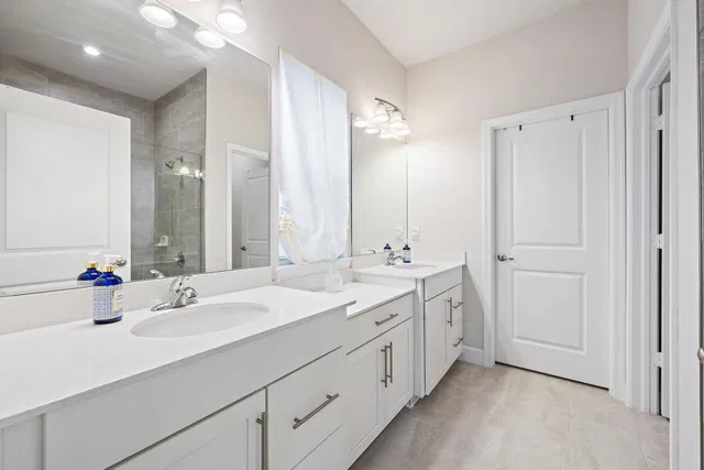 Residence photo 9