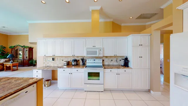 PGA National Palm Beach Gardens Residence photo 22