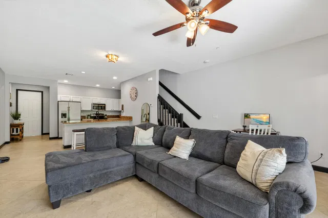 Residence photo 9