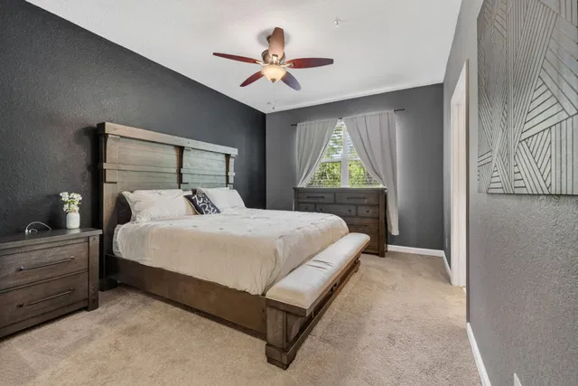 Residence photo 15