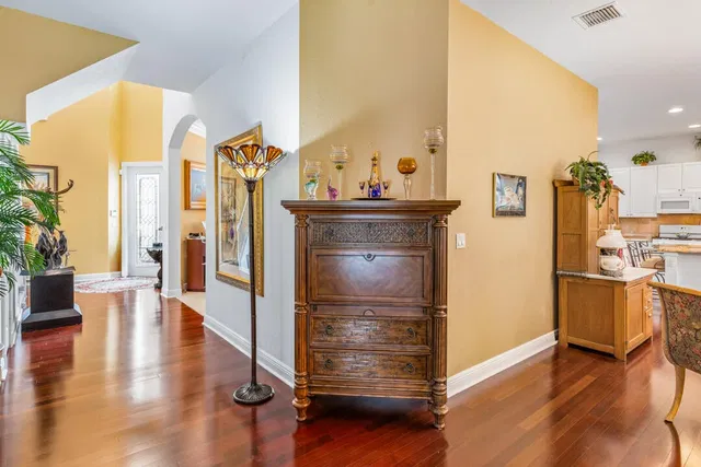 Residence photo 15