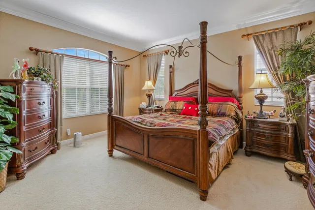 Residence photo 26