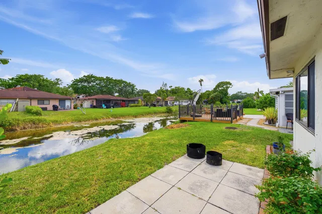 Residence photo 19