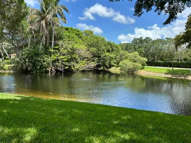 Residence photo 26