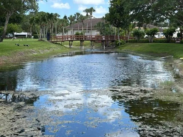 Residence photo 32